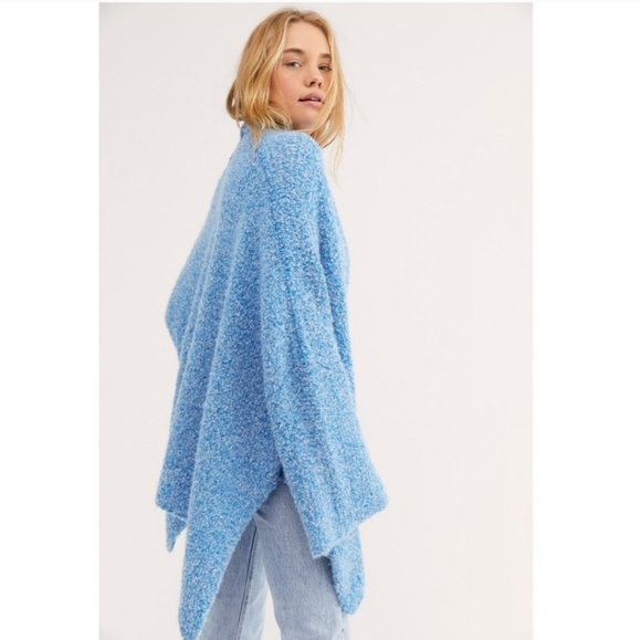 Free People BFF Cardi Boucle Knit Sweater Open Front Big Blue Color Small NWT - Picture 12 of 15